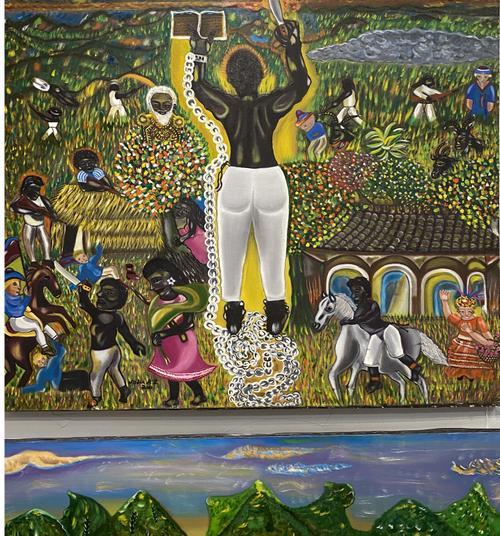 Pintura de Ayde Rodríguez López con una figura central de espaldas, escenas comunitarias, animales, casas y paisaje agrícola.