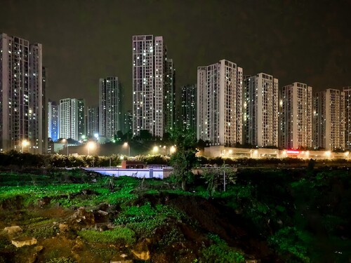 The emerging peri-urban landscape of modern public rental housing towers in China: a case of Chongqing